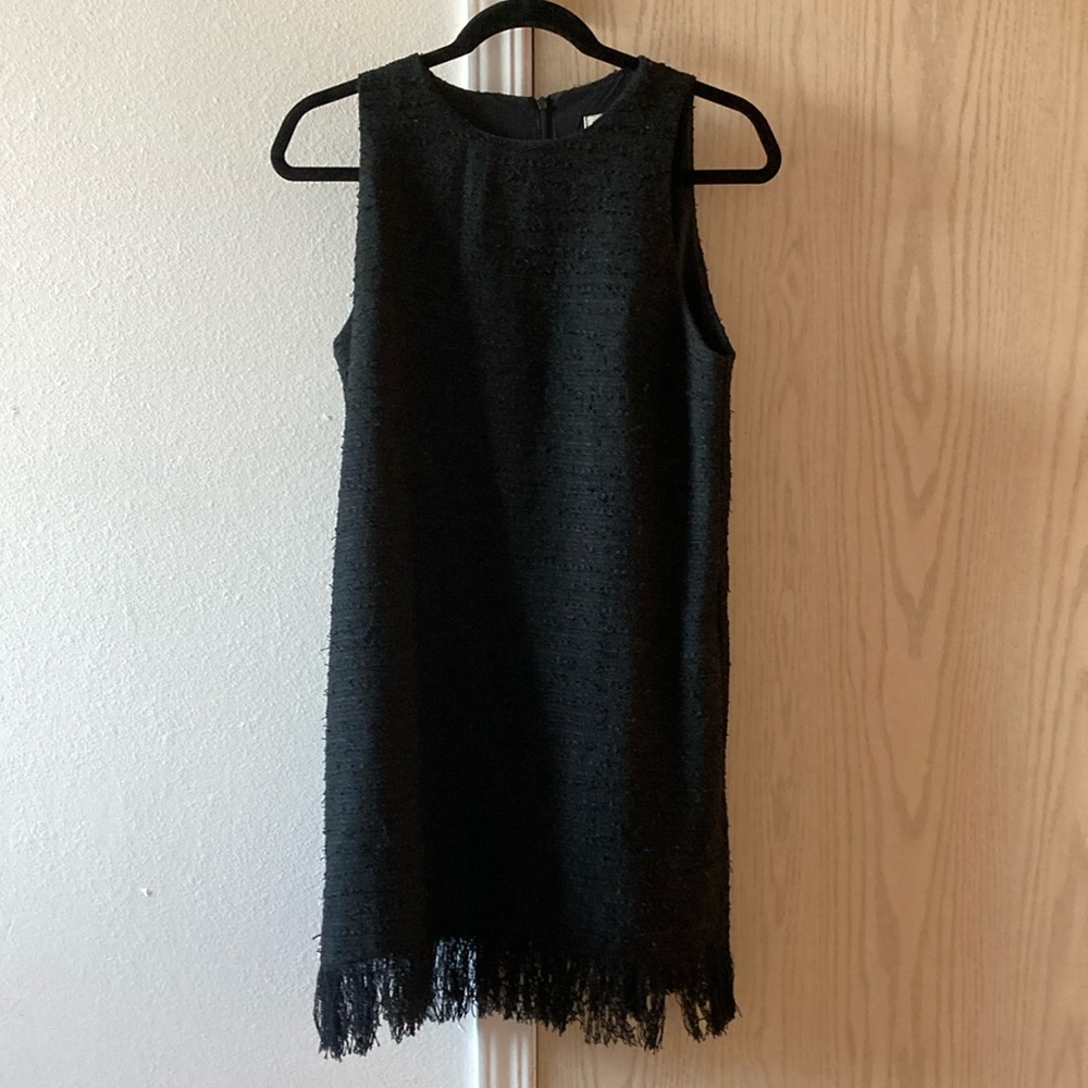 Elegant Black Sleeveless Dress